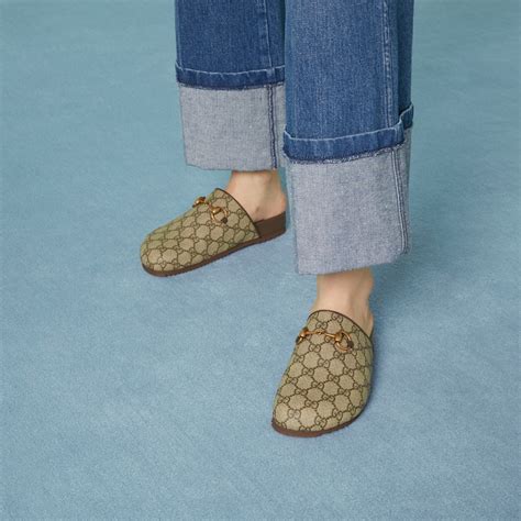 gucci slippers dames|gucci designer fluffy slippers.